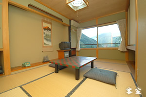 �R�X�����n����q��